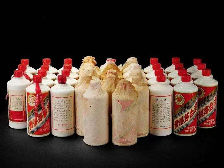 清江浦日照岚山回收酒价格哪里回收(附近上门回收茅台酒）?